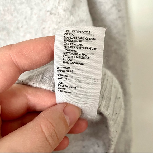 COS Cashmere V Neck Sweater - Picture 6 of 6